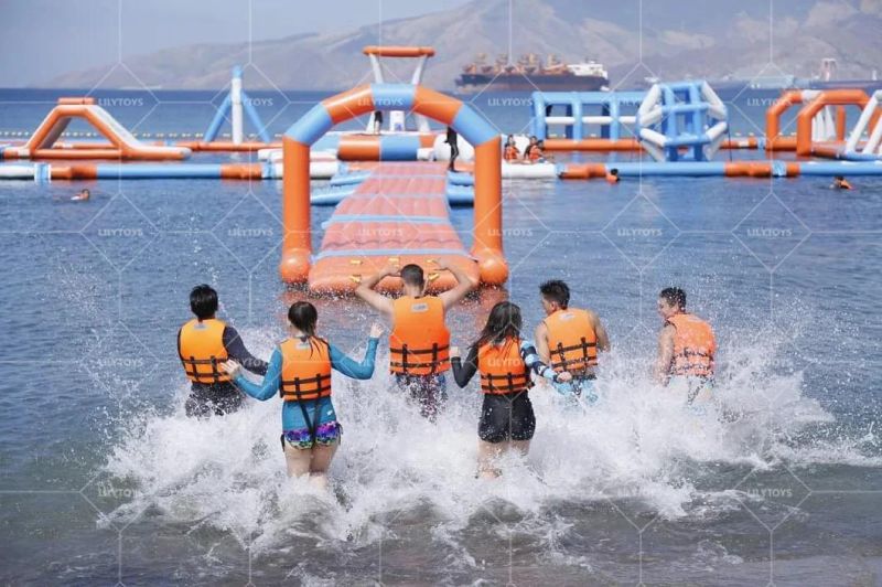 Giant Inflatable Water Park Equipment Inflatable Aqua Park Obstacle Course