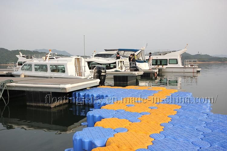 Floating Cube Mould