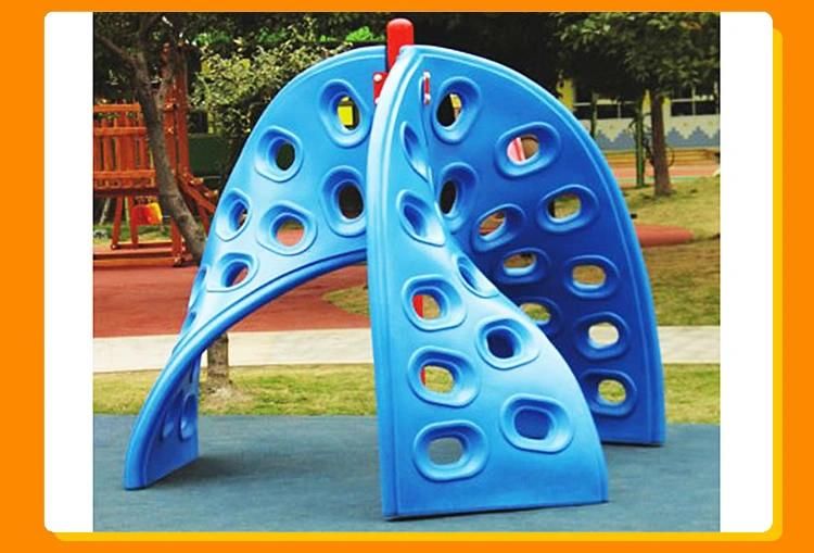 Quotation Two Panel Outdoor Jungle Gym Rope Climbing Plastic Structure for Amusement Park