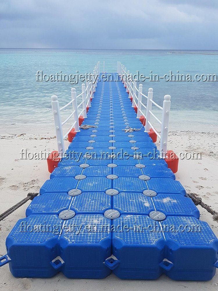 Floating Cube Mould