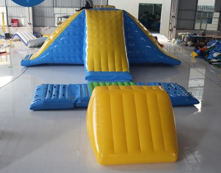2019 New Most Popular Inflatable Water Climbing