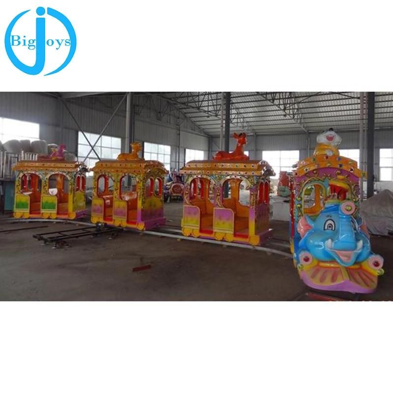 Amusements Rides Electric Train for Sale, Outdoor Playground Equipment Electric Train